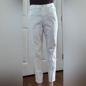 Charter Club Women’s n' Crisp White pants Chinos
